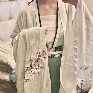 落霜歌词 - 尘ah.