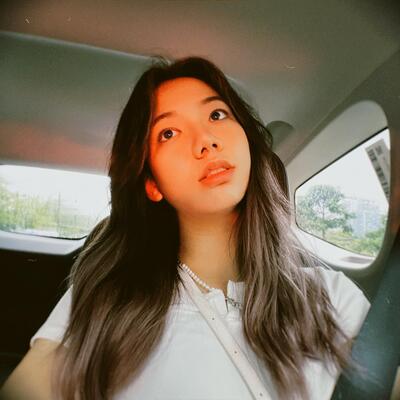 Perfect Version Of Me歌词 - Vicky宣宣