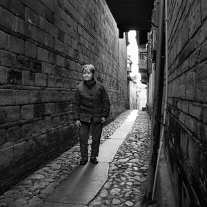 海街寺庙歌词 - 吴垚滔（七月的星期七）