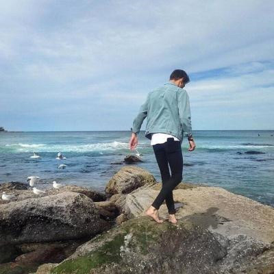 落海(抖音热播)歌词 - BeatWiz