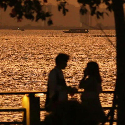 我们就白头到老永结同心歌词 - 邓逸池