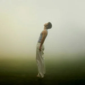 底色歌词 - 陈麒名