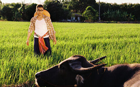 颜色歌词 - Gareth.T