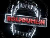 HOLDOUMEN歌词 - 何浩楠