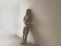 HappyEnd歌词 - 霍尊